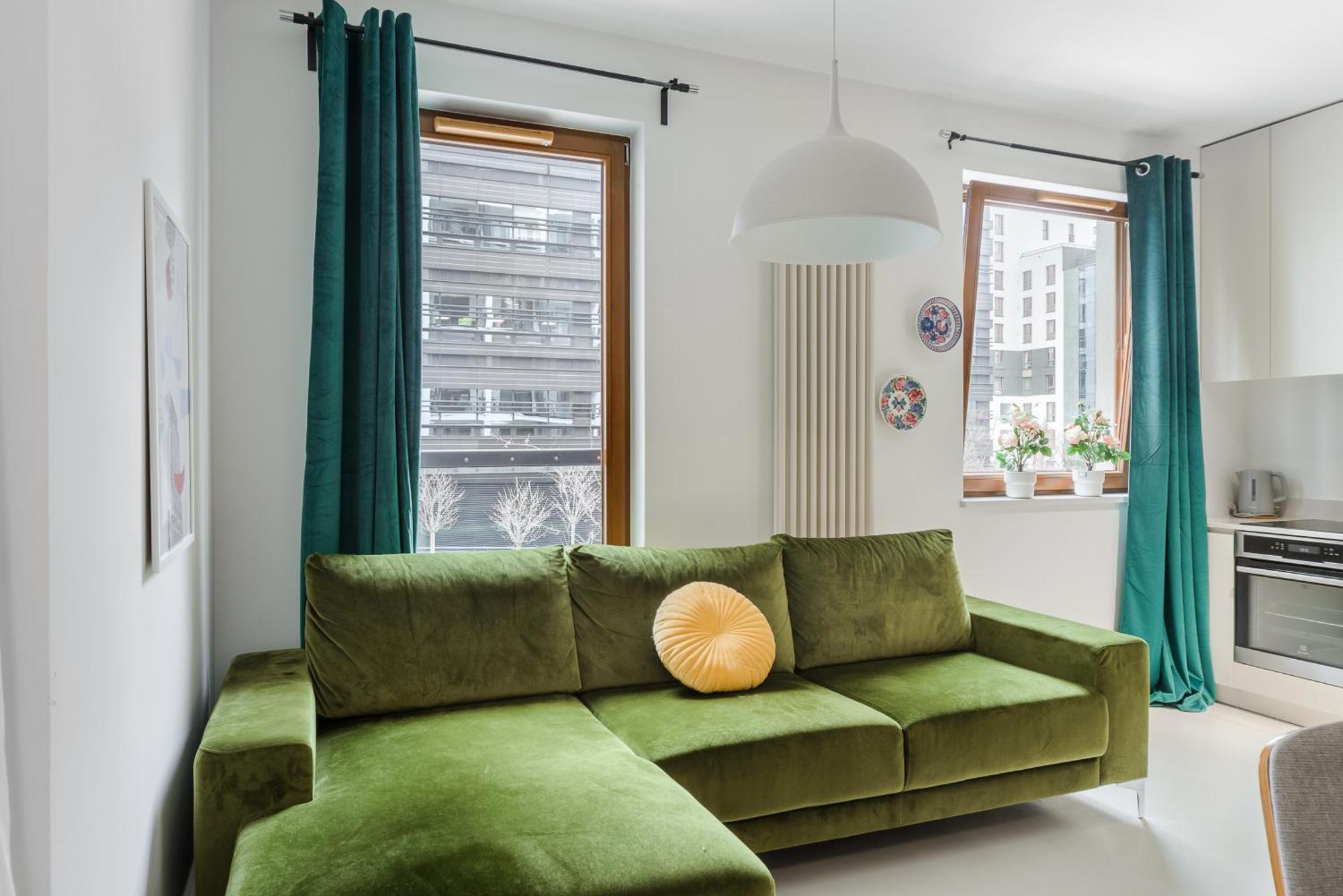 Lumina Apartment With Parking Near Muzeum Powstania Warsaw Exterior photo
