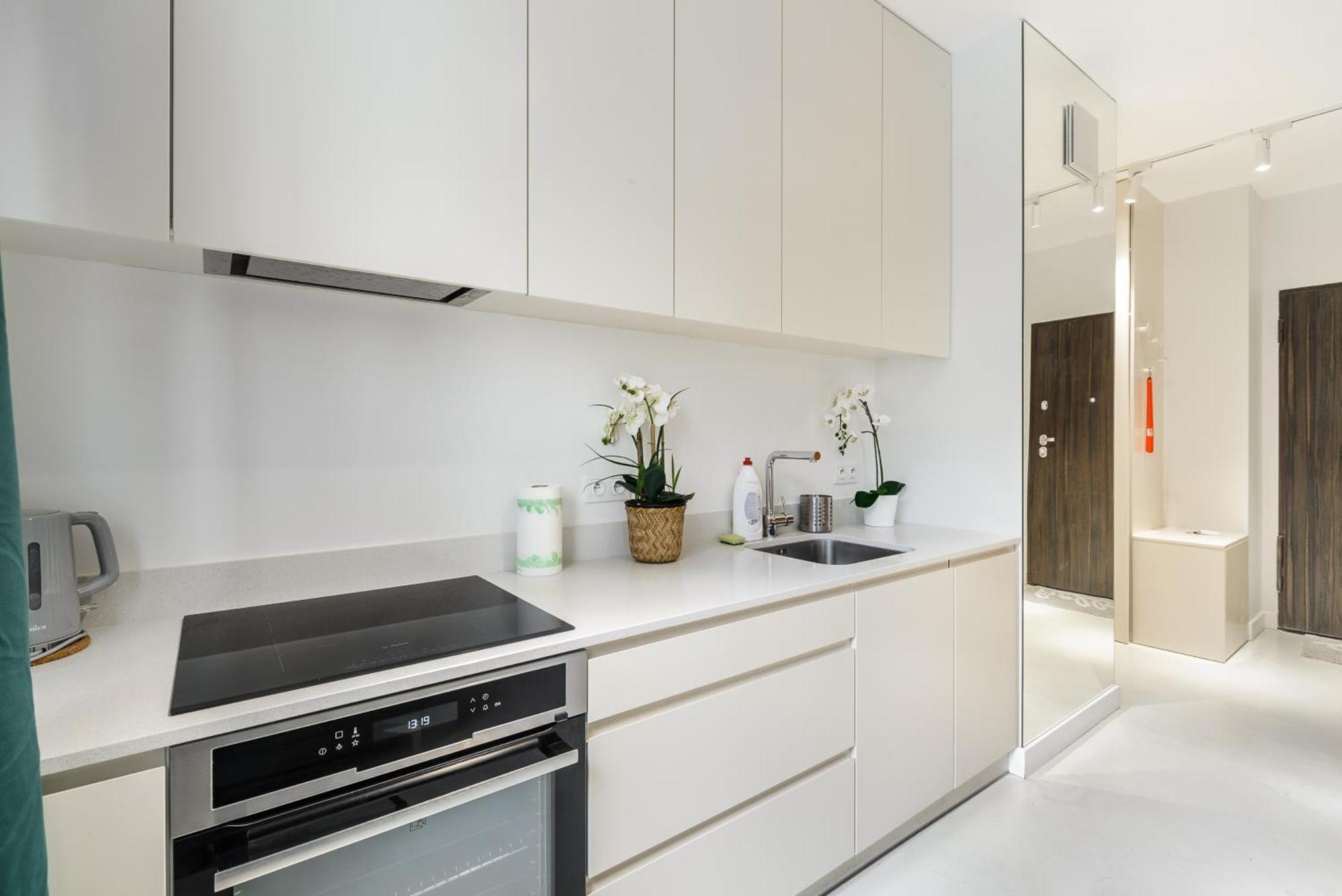 Lumina Apartment With Parking Near Muzeum Powstania Warsaw Exterior photo