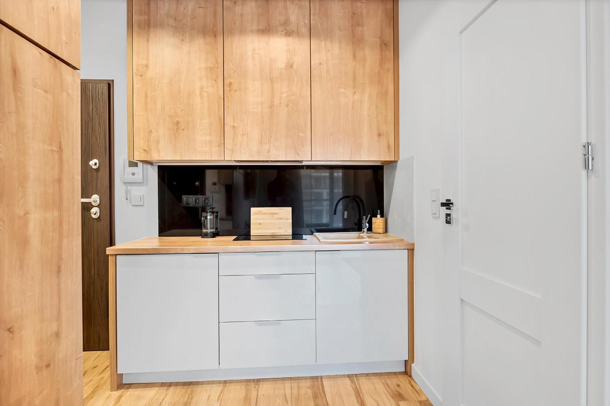 Lumina Apartment With Parking Near Muzeum Powstania Warsaw Exterior photo